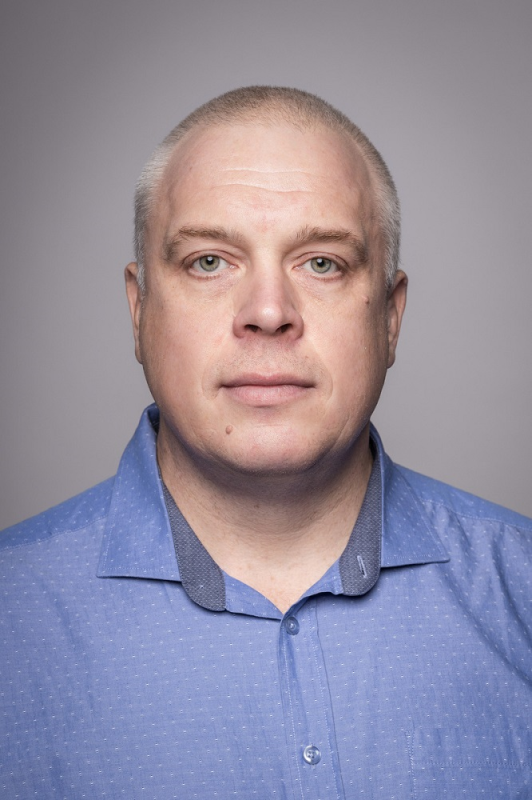 File:Sõmer, Tarvo (foto Siim Vahur, allikas Eesti Näitlejate Liit).jpg